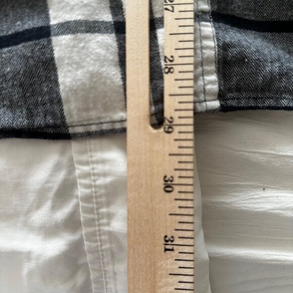 Old Navy Boyfriend Plaid 1/2 Button Popover Shirt XXL Black & White - Picture 7 of 8